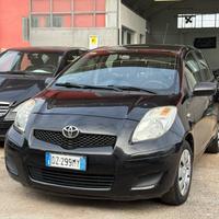 Toyota Yaris 1.0 5 porte Now