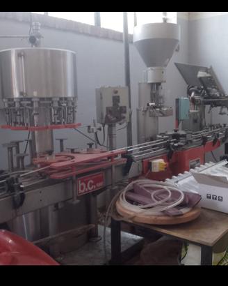 Linea imbottigliamento vino completa