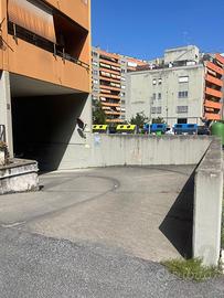 Box auto 17 mq via Ercole Marazza