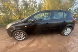 Opel corsa 1.3MTJ economica in uso