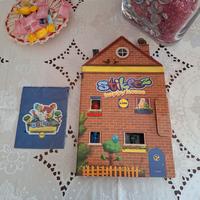 Casetta Stikeez Completa 