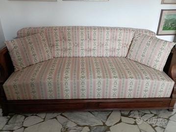 divanetto e letti singoli