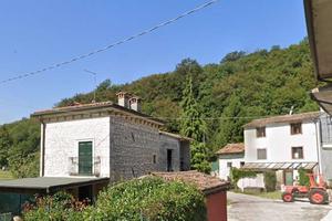 Casa Singola a Zovencedo