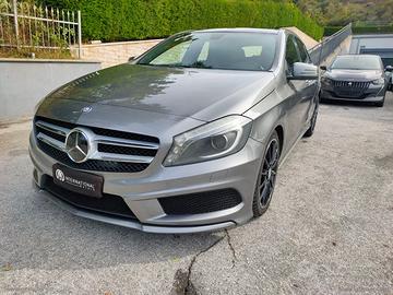 MERCEDES-BENZ A 200 d Automatic Premium