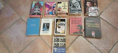 Chlebnikov,Zinoviev, Maksimov in russo.