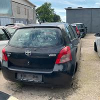 toyota yaris 2007 2008 2009 per ricambi