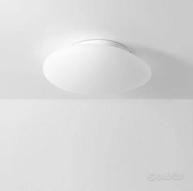 Lampada ovale da soffitto