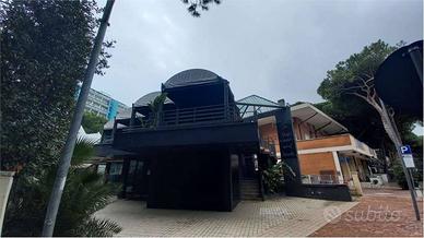 Immobile di 400 m² con 3 locali a Cervia