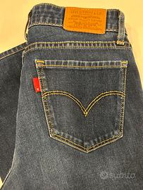 Jeans Levis  711 skinny