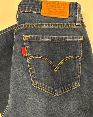 Jeans Levis  711 skinny