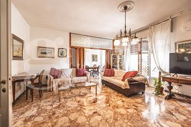 Bonaria 165Mq Ascensore + Cantina