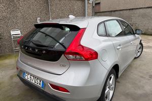 Volvo V40 D3 2.0 Diesel 88KW 6marce euro6b