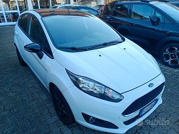 FORD Fiesta 6ª serie - 2017