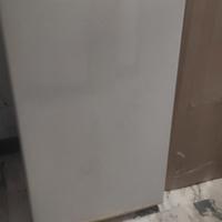 Congelatore verticale Kennex, usato in buono stato