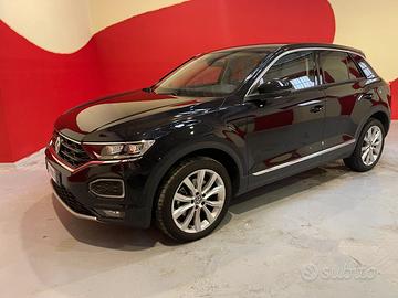 VOLKSWAGEN T-Roc 2.0TDI DSG 4MOTION ADVANCED