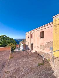 Casa indipendente con giardino panoramico