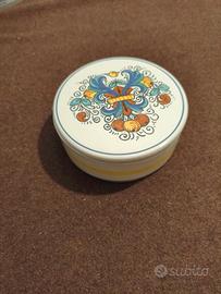 Scatola in ceramica