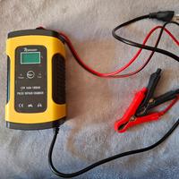 Caricabatterie auto 6A 12V