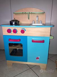 Cucina in legno