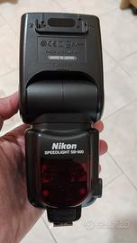 Nikon SB 900