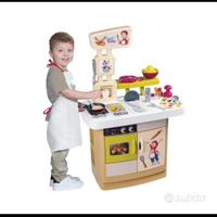 Cucina giocattolo
