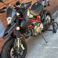 Ducati Hypermotard 1100