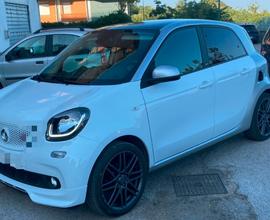 Smart ForFour 0.9 90cv Brabus SuperPassion Full