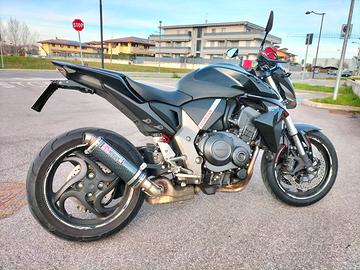 Honda cb1000R