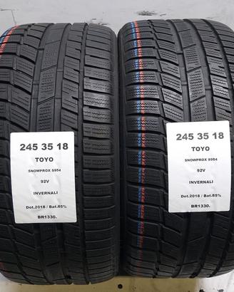 2 GOMME 245 35 18 TOYO BR1330.