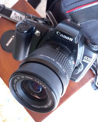 Canon EOS 3000, macchina fotografica 