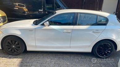 BMW SERIE 1  1.2  ANNO 2007