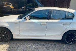 BMW SERIE 1  1.2  ANNO 2007