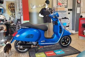Vespa GTS 300 Super