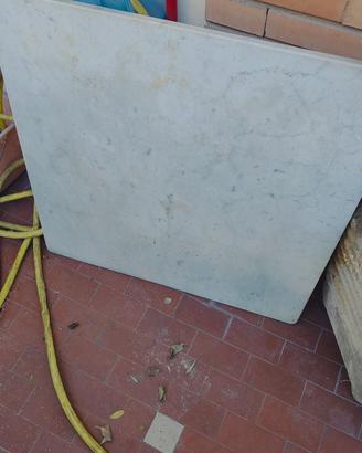 Lastra di marmo di Carrara