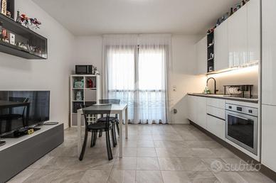 2 LOCALI A CASTENASO