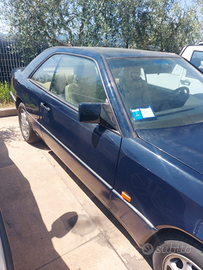 Mercedes 200 CE anno 1992