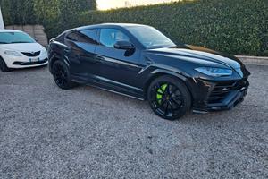 Lamborghini Urus 4.0
