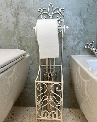 Portarotolo e porta scopino in ferro battuto.