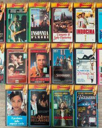 Lotto 16 VHS Film Panorama - Horror e Cult