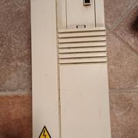 inverter abb trifase