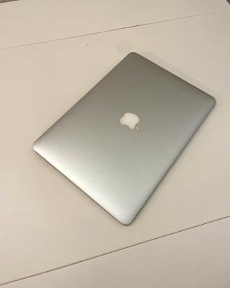 MacBook Air 13” da riparare o per pezzi ricambio