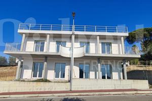 Villa o villino Tortoreto [Cod. rif A027VRG]