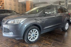 Ford Kuga 2.0 TDCI 150 CV S&S 4WD Powershift Titan