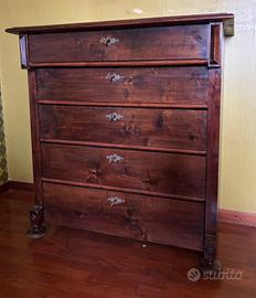 Cassettiera in legno