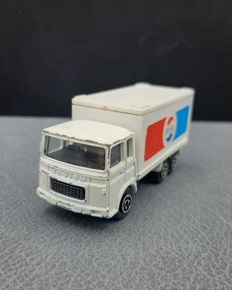majorette camion Saviem pepsi cola 