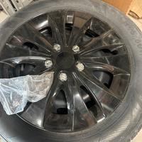 Pneumatici usati piu cerchi r15 per ford fiesta