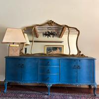 Credenza restaurata blu