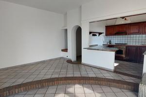 Appartamento piano terra con Giardino e terrazzo