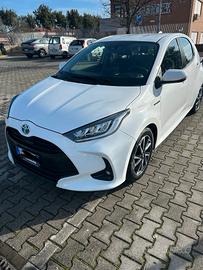 Toyota Yaris Hybrid automatica vers. trend