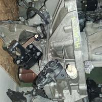 Cambio dacia dokker 1.6 benzina 5 marce